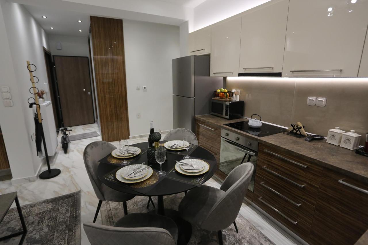 La Larissa Luxury Apartments Trekke Екстериор снимка