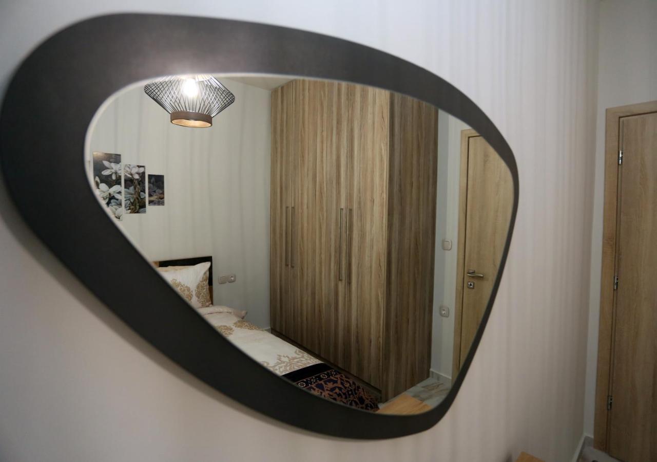 La Larissa Luxury Apartments Trekke Екстериор снимка