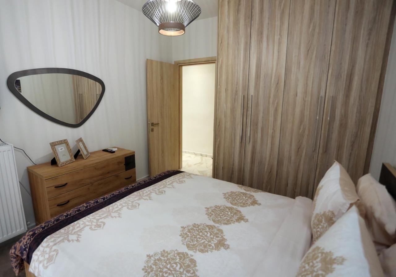 La Larissa Luxury Apartments Trekke Екстериор снимка