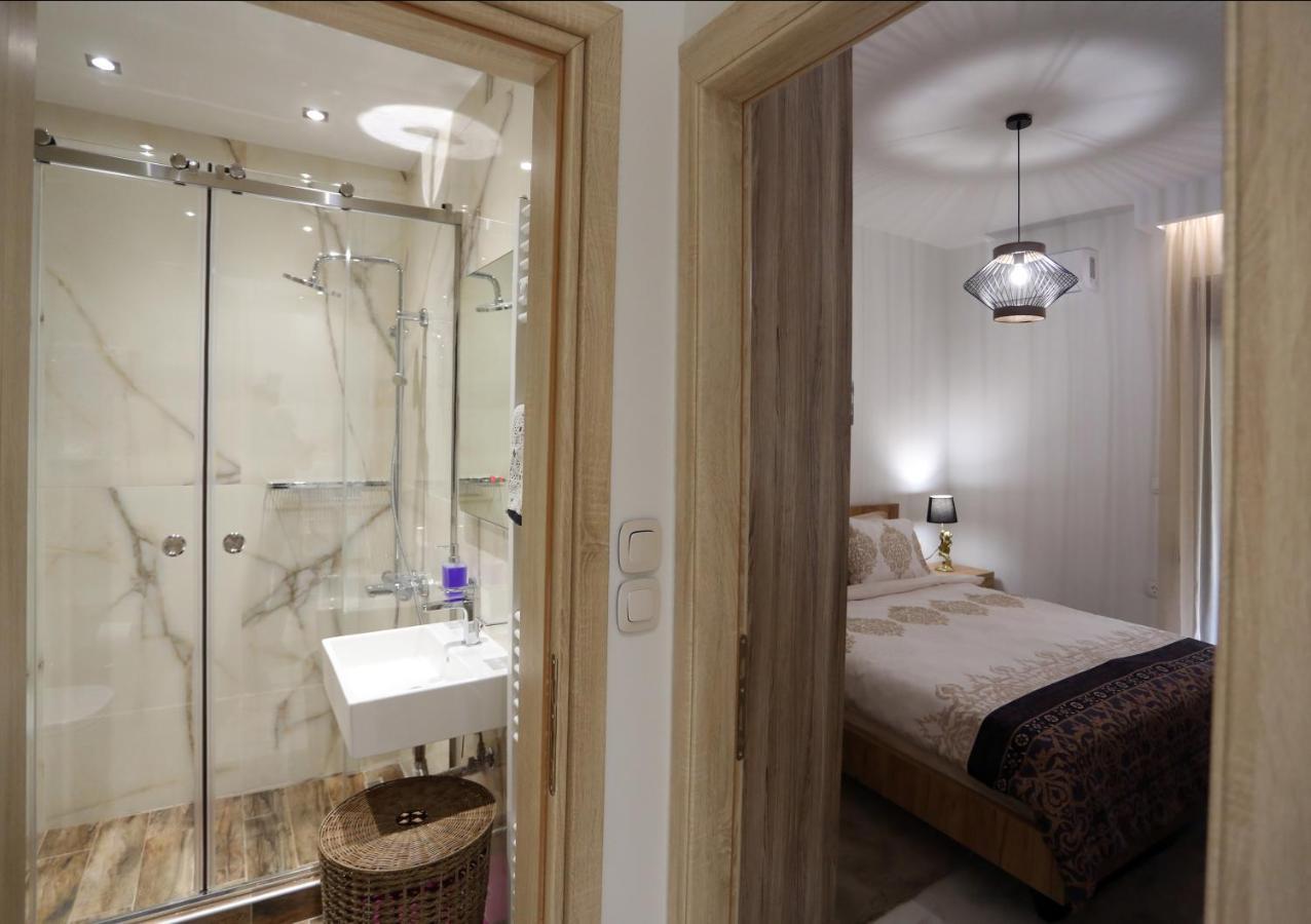 La Larissa Luxury Apartments Trekke Екстериор снимка